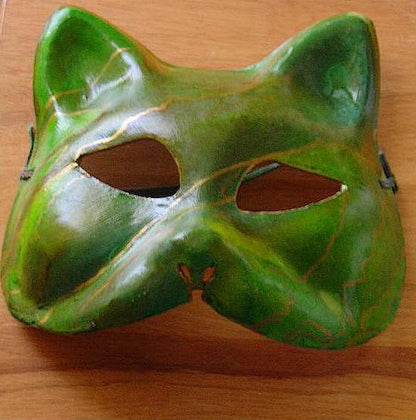 The Malachite Cat Mask – Dharma Trading Co.