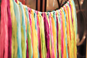 Ombre Dyed Streamer Garland