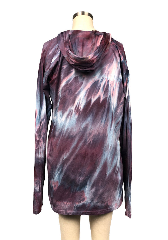Dyed example gravity ice dyed with PR204-Interstellar