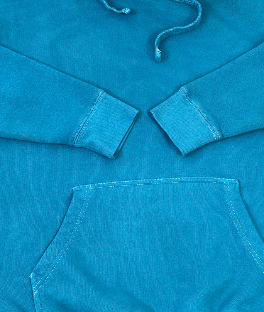 Closeup of 100% cotton face solid dyed to show back fiber visibility
